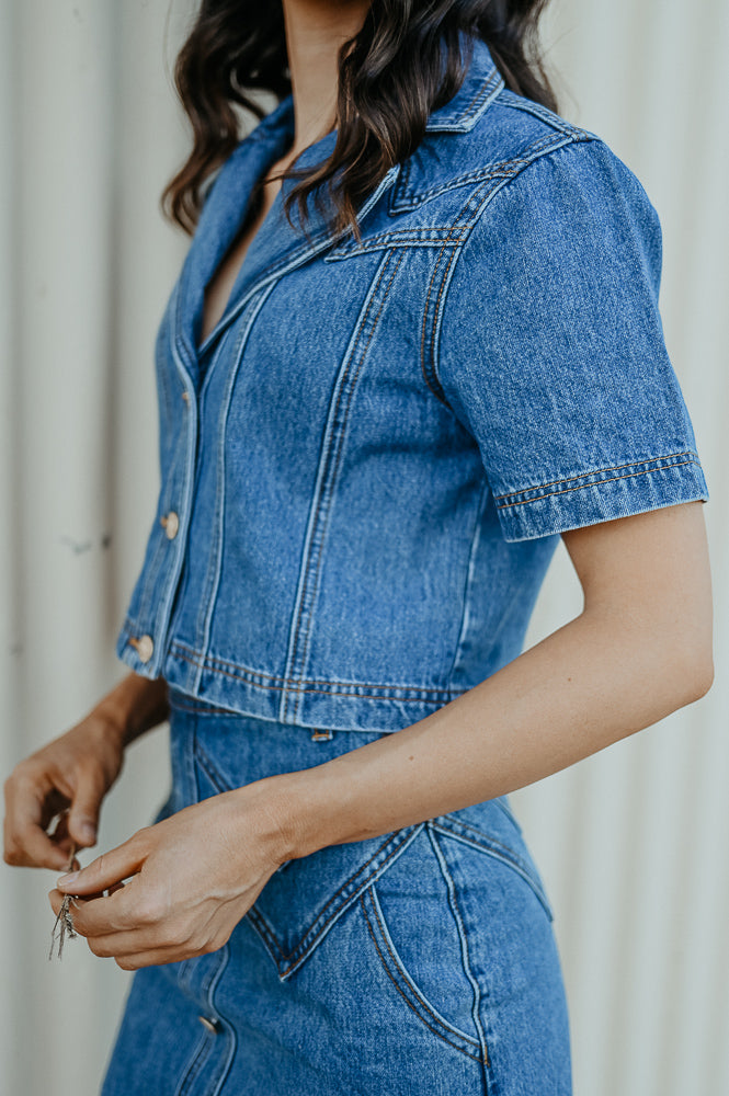 Calamity Denim Top ~ 90’s Wash Blue image 9